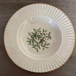 Lenox holly bowl